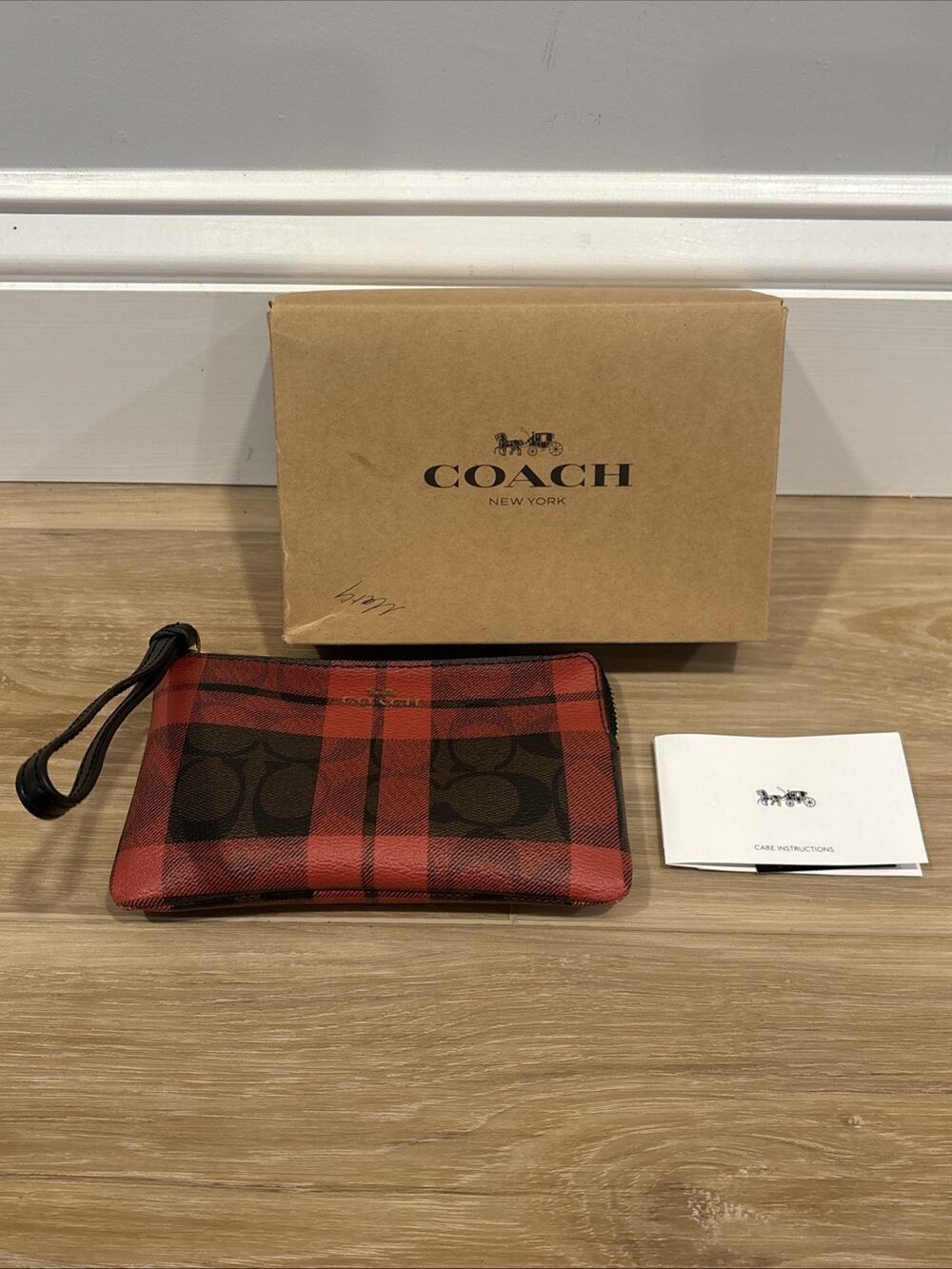 Coach Corner Zip Wristlet In Signature Canvas With Field Red Plaid Print New